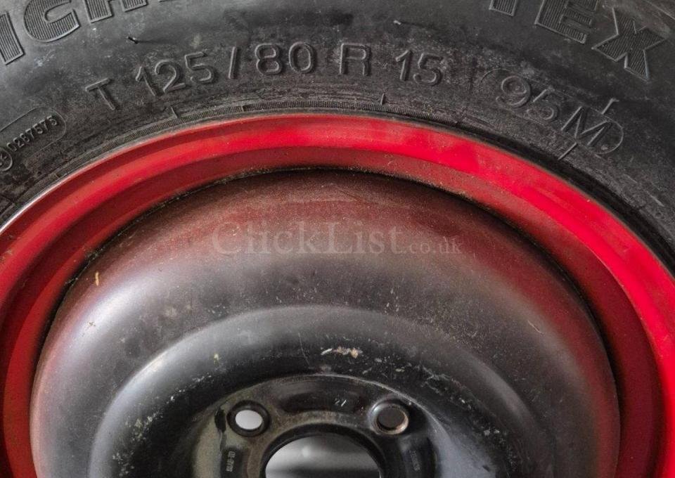Spare tire. - 1/4